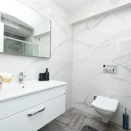 2-bedroom With Bosphorus View Appartement *